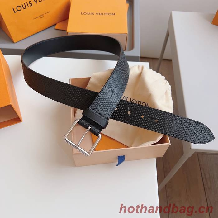 Louis Vuitton Belt 40MM LVB00250